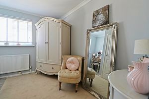 Bedroom 5- click for photo gallery